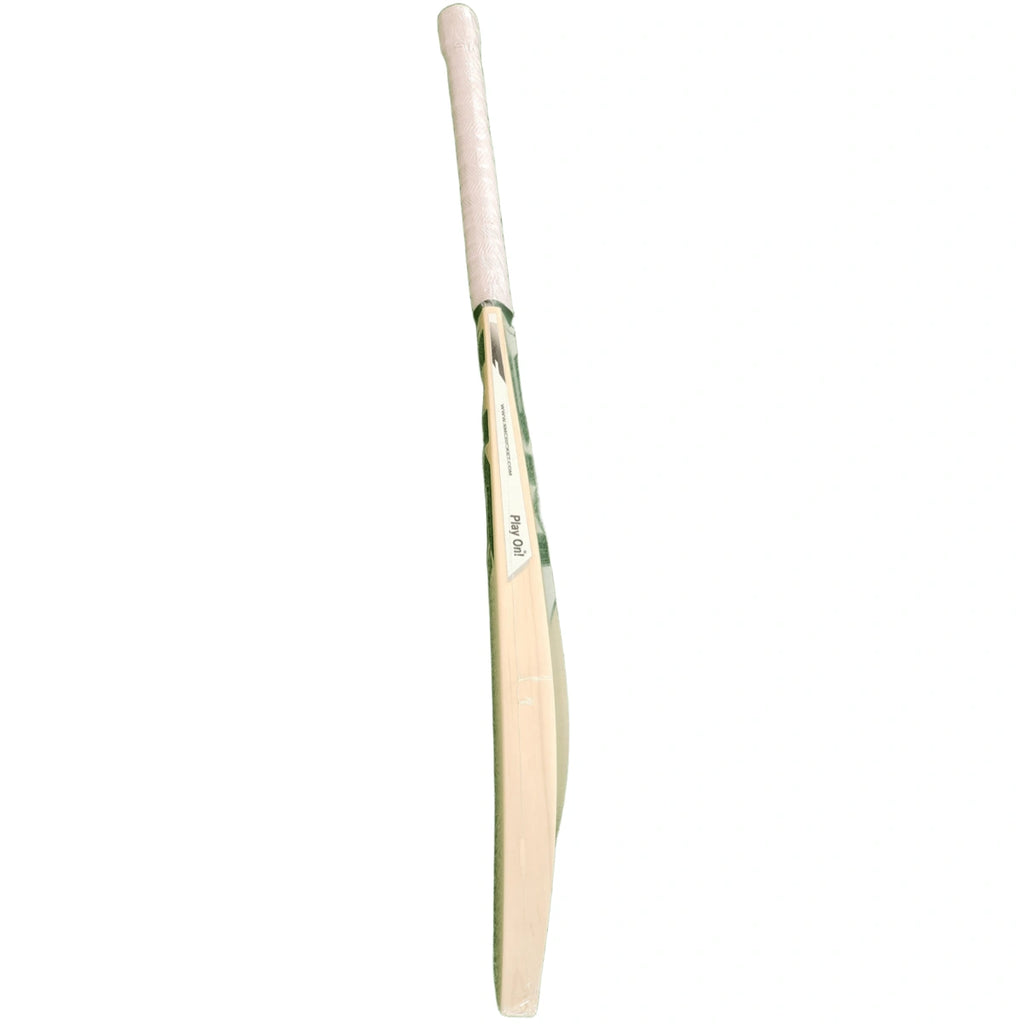US 100 Plus Cricket Bat – Junior